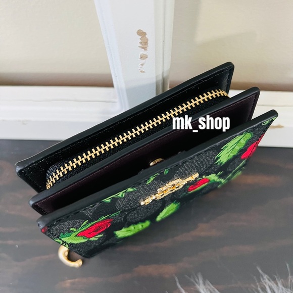 COACH Snap Wallet Signature Canvas Fairytale Rose Print - Picture 5 of 16